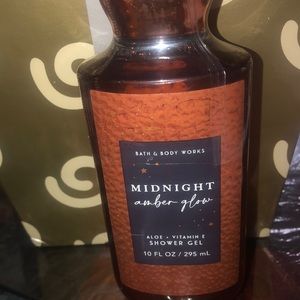 Bath and BodyworksMidnight Amber Glow Shower Gel Brand New